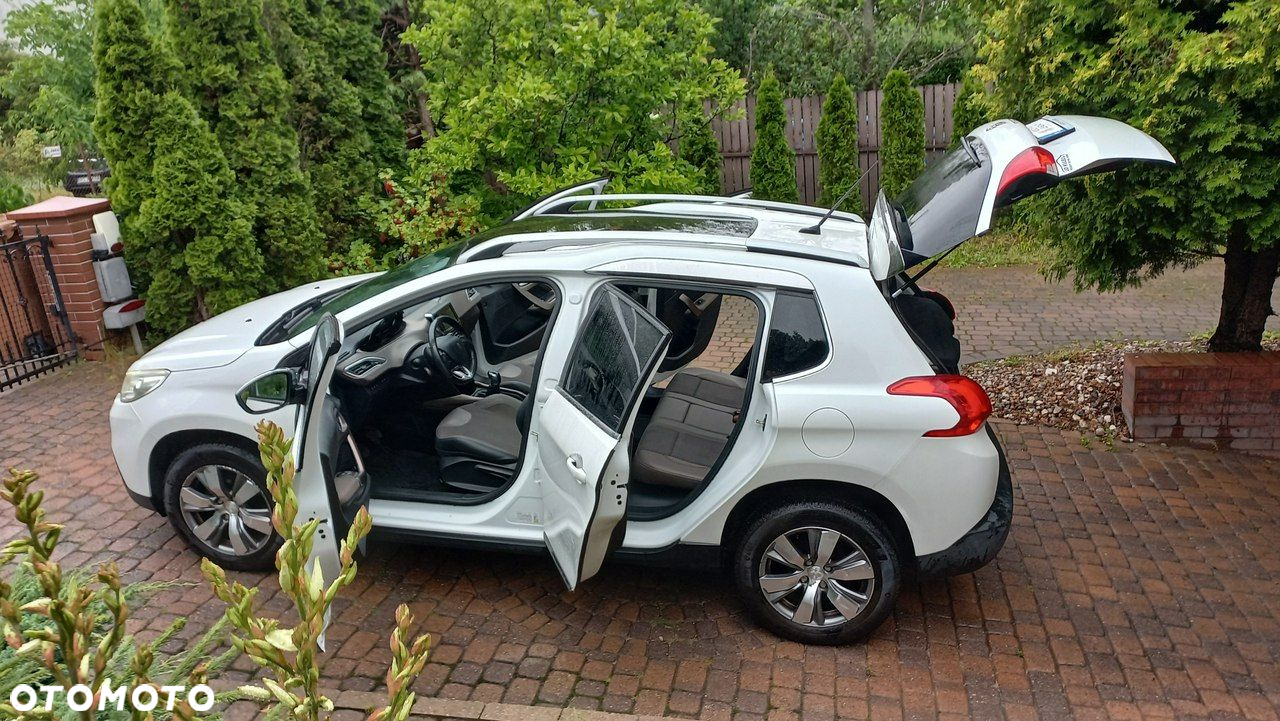 Peugeot 2008 1.6 e-HDi Allure S&S - 2
