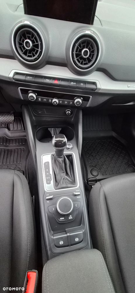 Audi Q2 35 TFSI S tronic advanced - 22