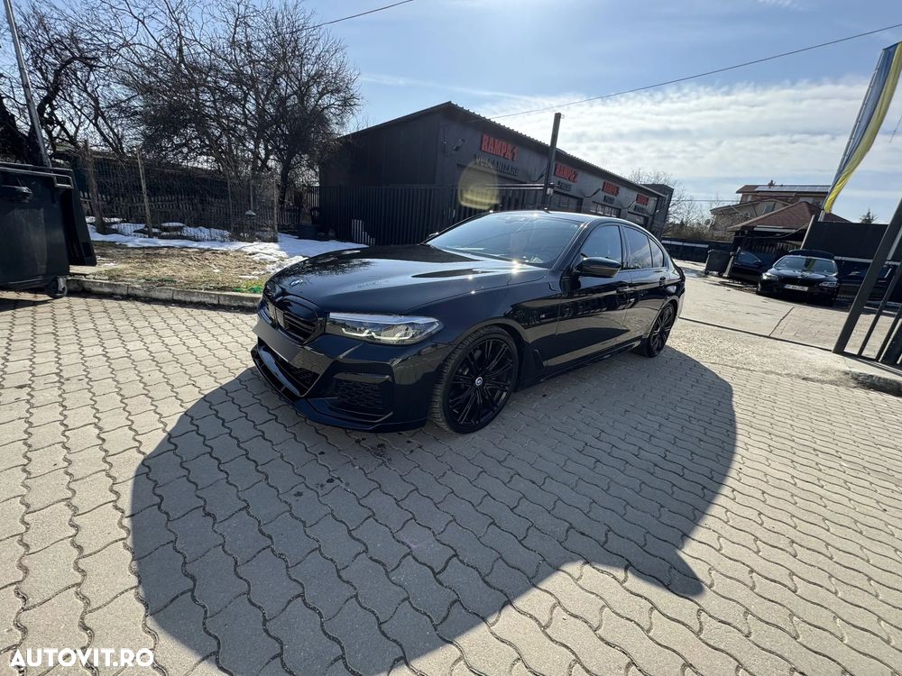 BMW Seria 5 530d xDrive AT - 3