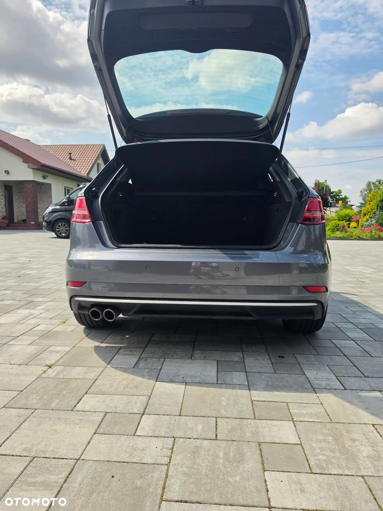Audi A3 Sportback - 14