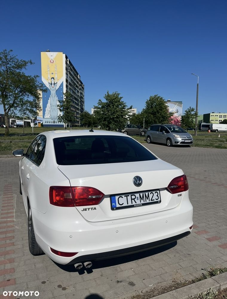 Volkswagen Jetta 1.4 TSI Comfortline - 3