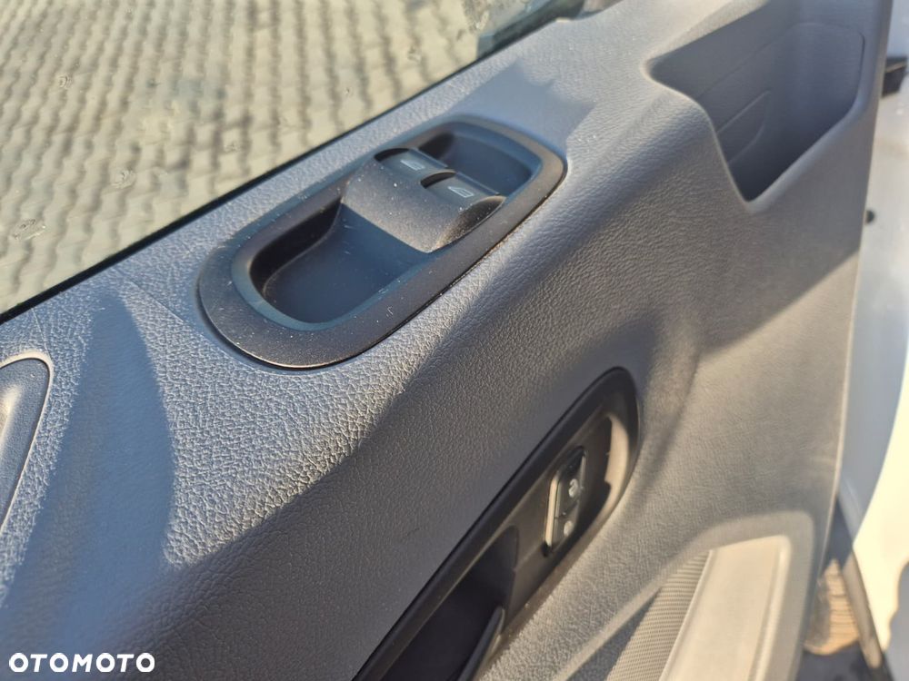 Ford Transit 2.0 TDCi / AUTOLAWETA / LAWETA DO MASZYN / SZEROKI NAJAZD / STAN IDEALNY / 1 WŁ / BEZWYPADKOWY / ORYGINALNY PRZEBIEG / 3 MIEJSCA / POMOC DROGOWA / NAPĘD TYŁ / EURO 6 / NISKI PRZEBIEG! - 19