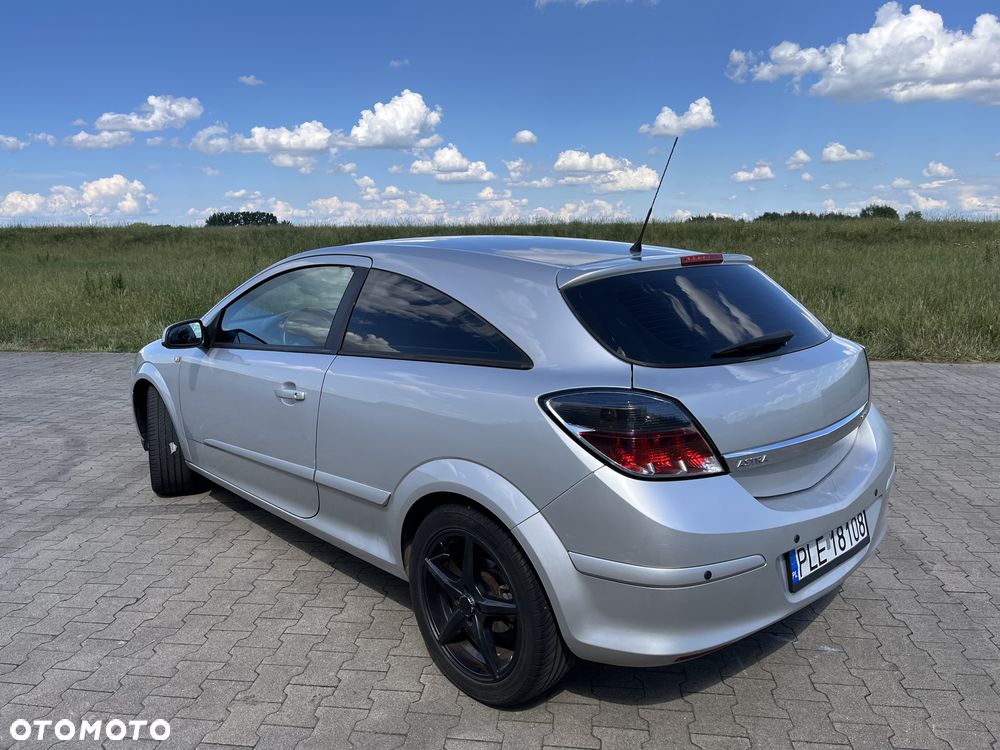 Opel Astra 1.6 Enjoy - 9