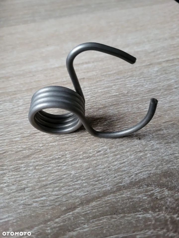 SPRĘŻYNA DO KLINA POD KOŁA LOHRA - 1