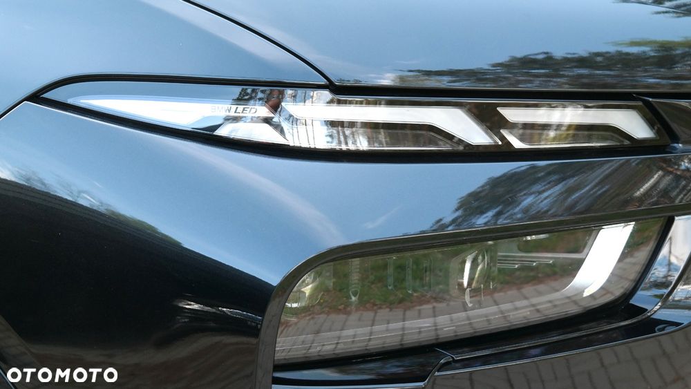 BMW X7 xDrive40d - 23