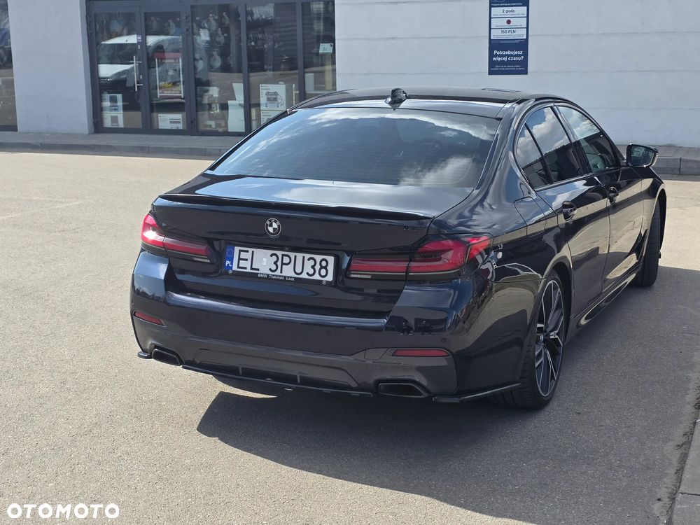BMW Seria 5 520d xDrive - 4