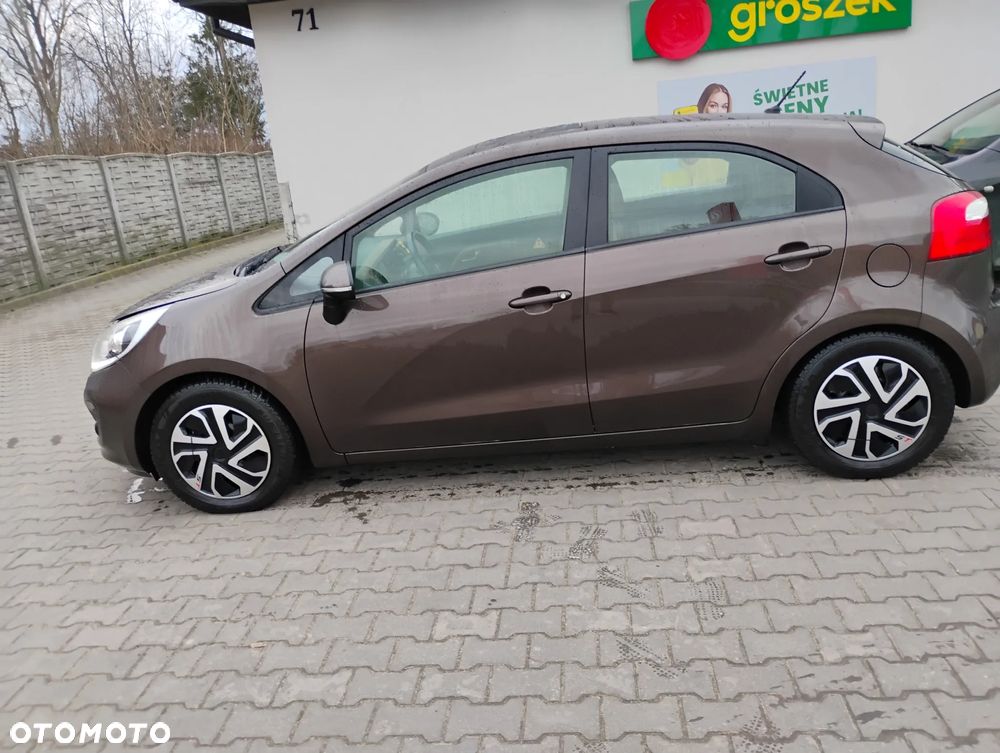 Kia Rio 1.4 Dream-Team Edition - 6