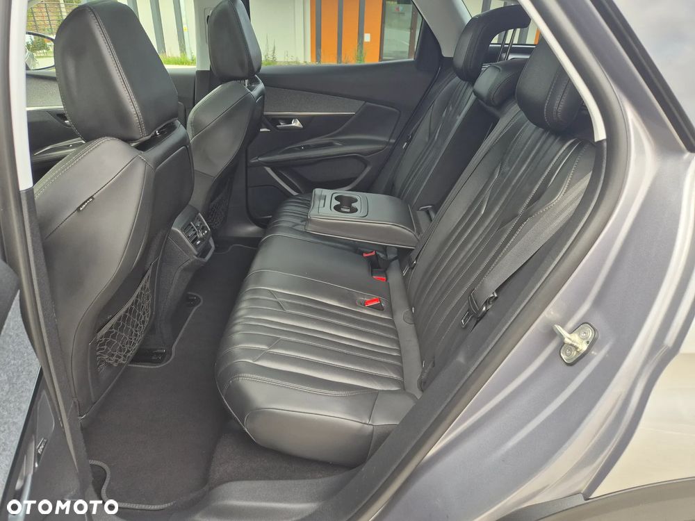 Peugeot 3008 HDi 115 Allure - 11