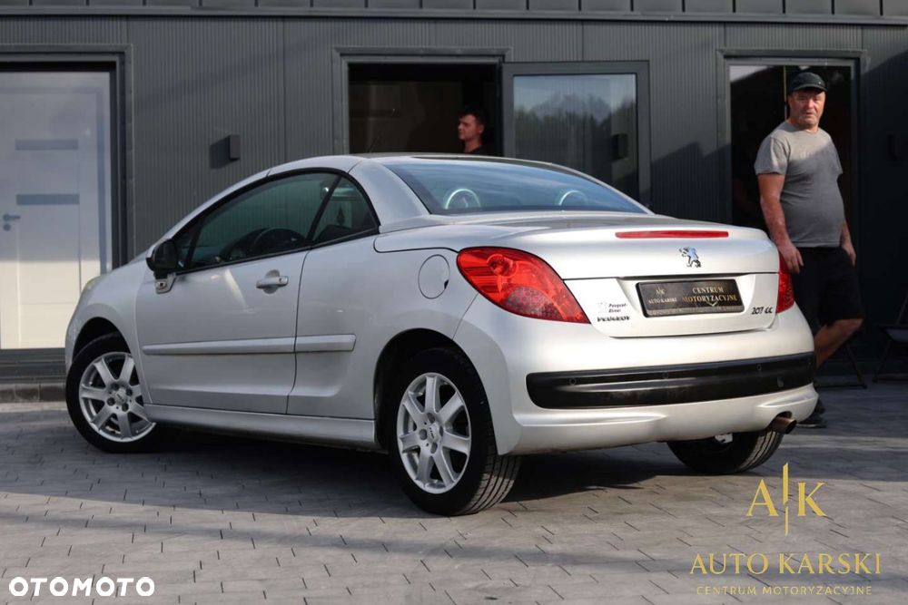 Peugeot 207 - 5