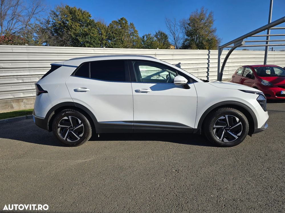 Kia Sportage 1.6 T-GDI MHEV 7DCT HP 4x2 Style - 3