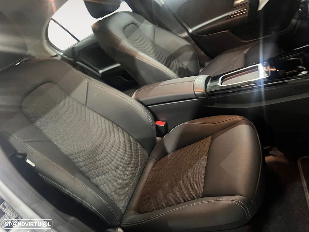 Mercedes-Benz A 200 Standard - 14