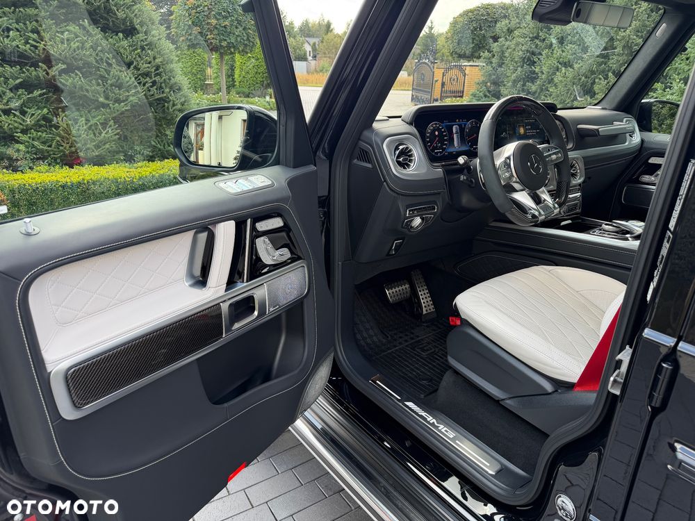 Mercedes-Benz Klasa G AMG 63 Stronger Than Time Edition - 14