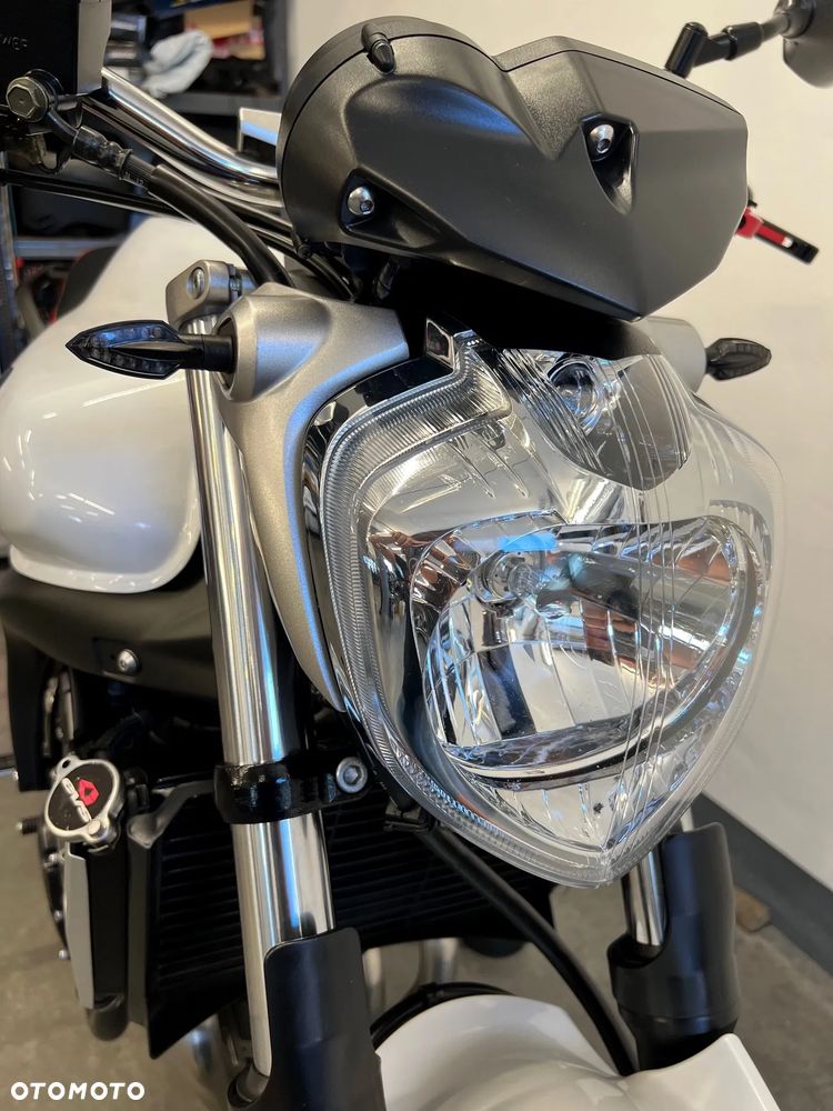Yamaha FZ6 - 31