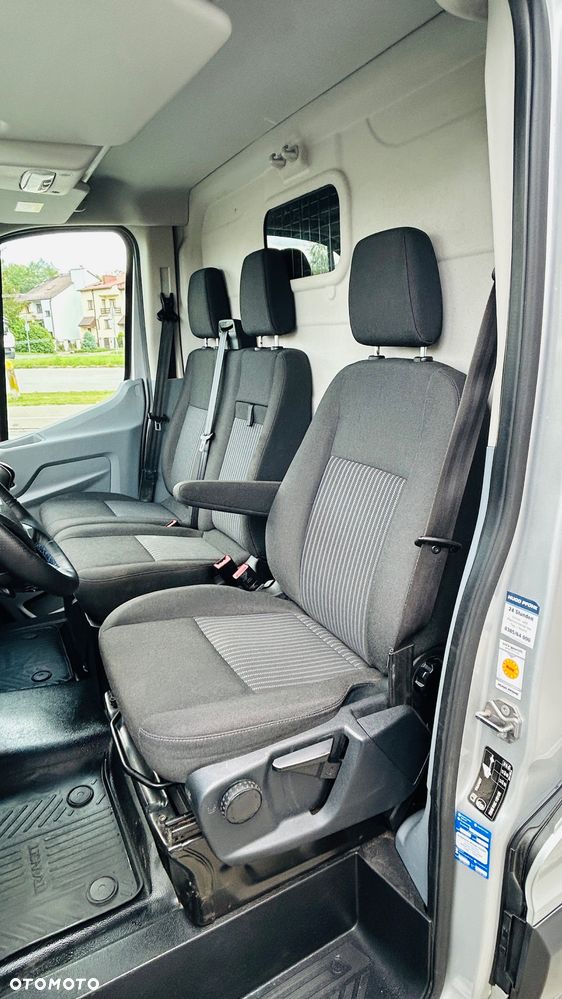 Ford Transit - 33