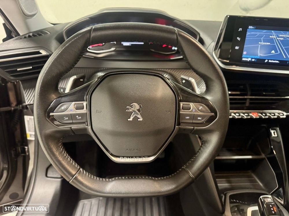 Peugeot 2008 1.2 PureTech Active Pack EAT8 - 9