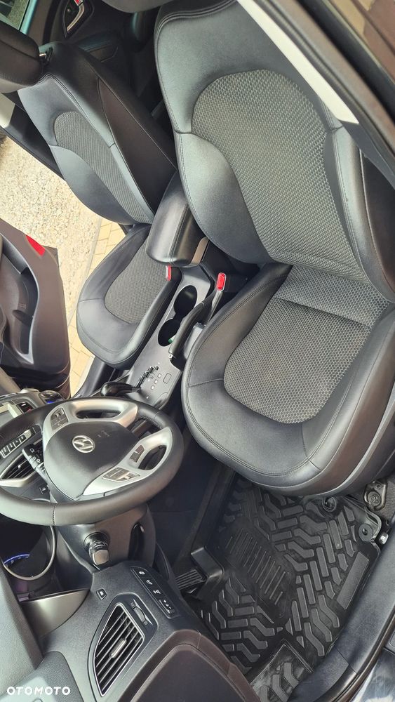 Hyundai ix35 2.0 4WD Automatik Premium - 14