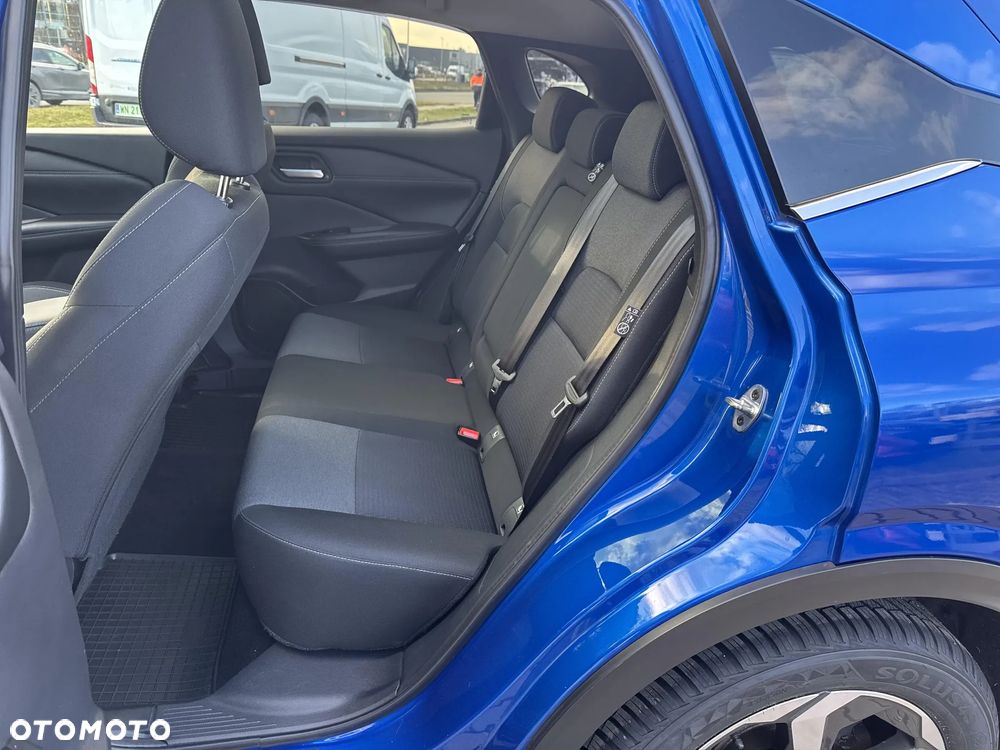 Nissan Qashqai 1.3 DIG-T N-Connecta EU6d - 18