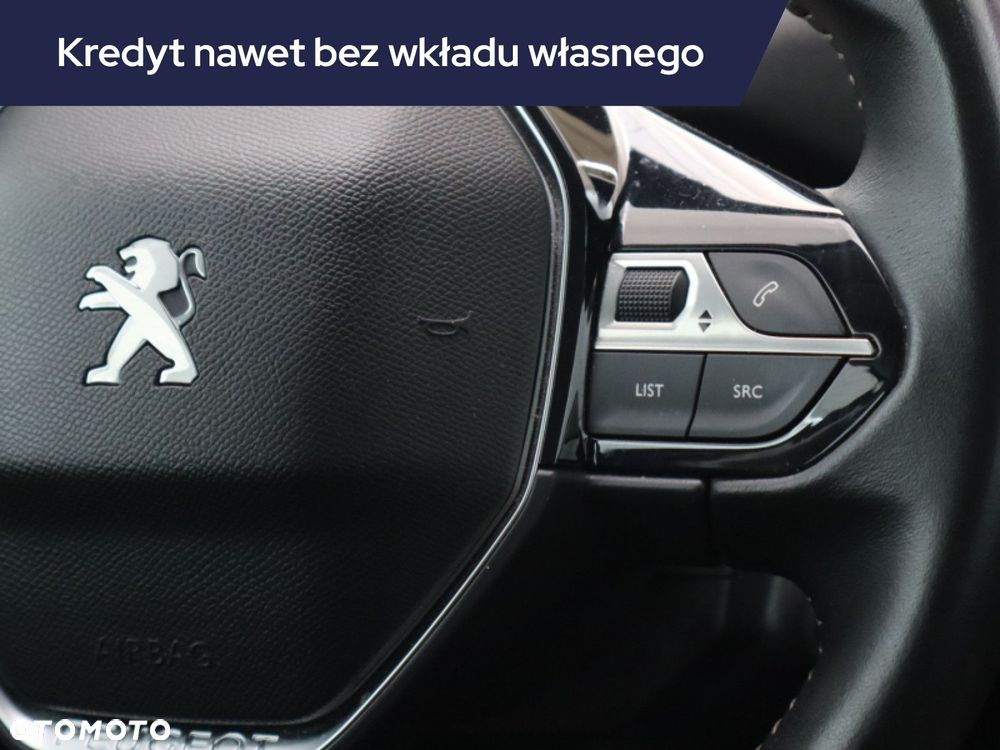 Peugeot 3008 - 19
