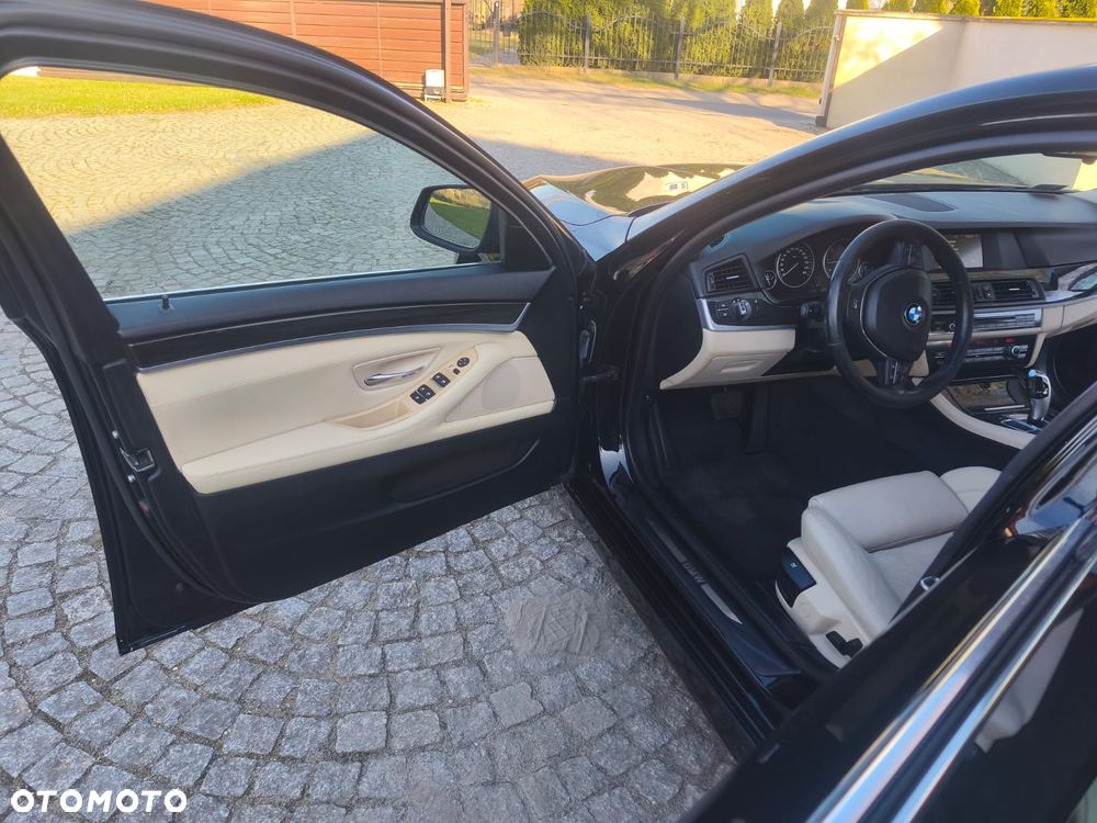 BMW Seria 5 520d - 17