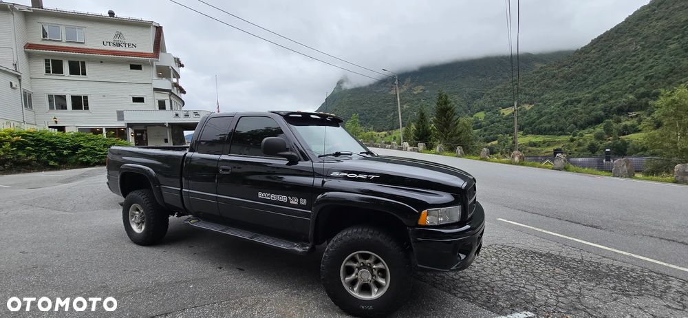 Dodge RAM - 5