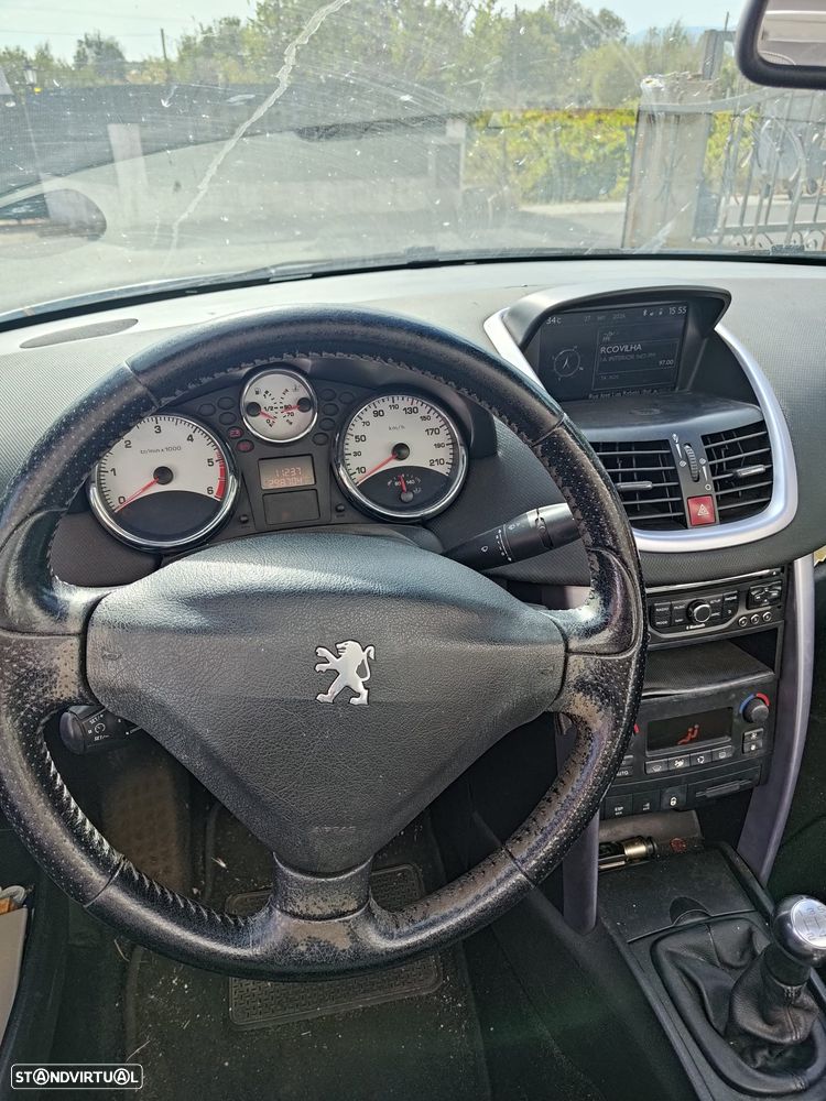 Peugeot 207 CC - 5