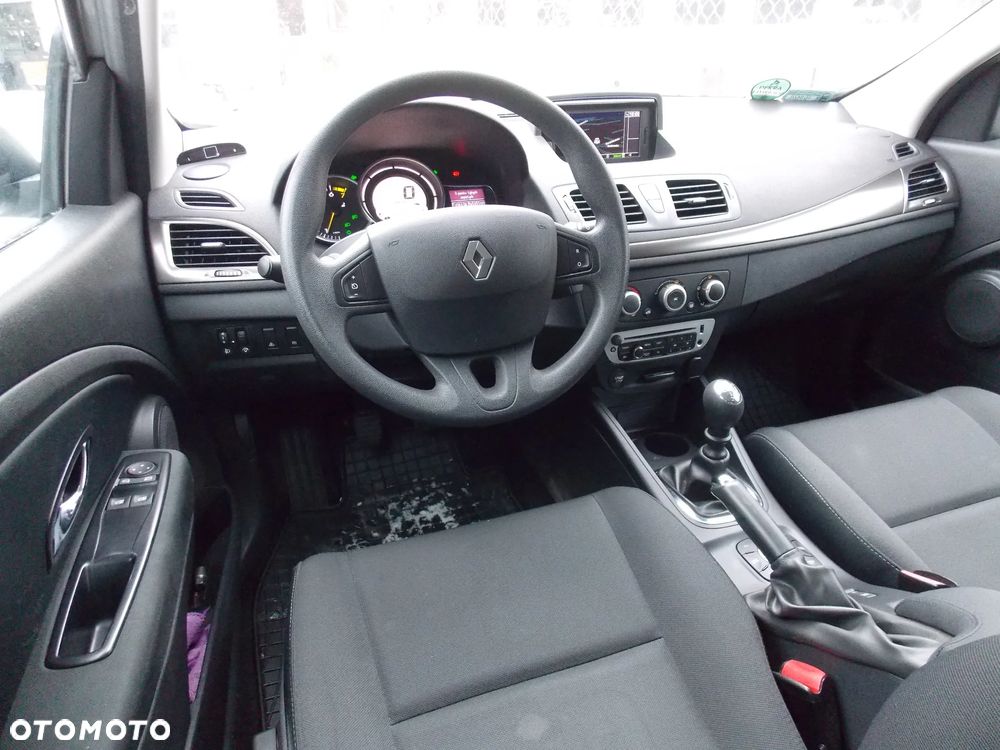 Renault Megane ENERGY TCe 115 Start & Stop Bose Edition - 19