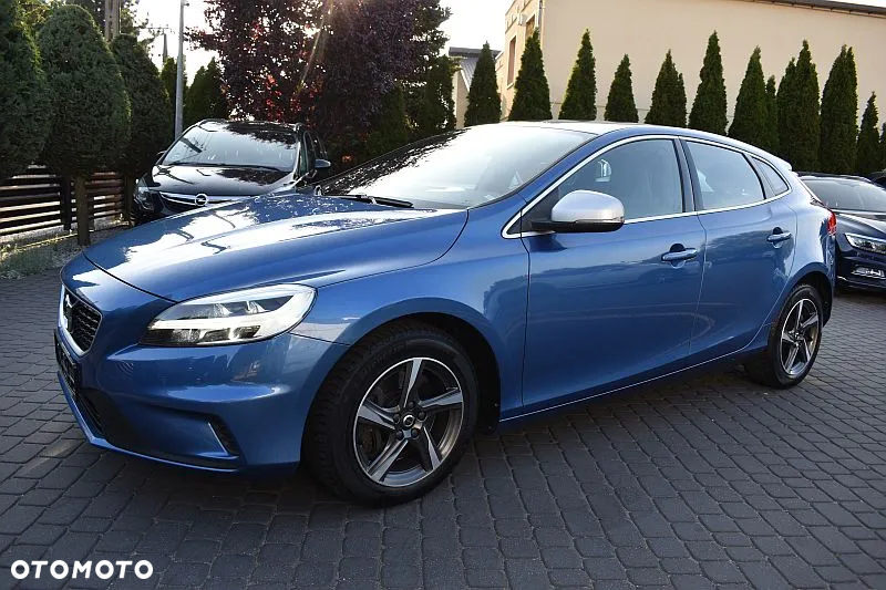 Volvo V40 D3 Drive-E R-Design Momentum - 26