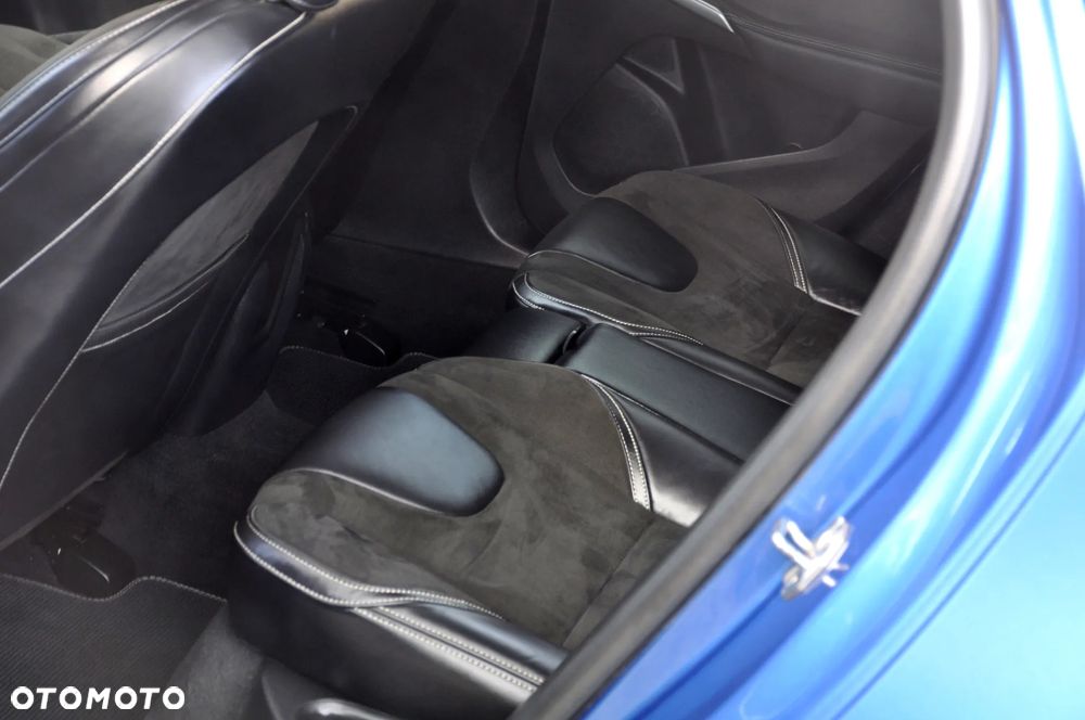 Volvo V40 D2 RDesign - 27