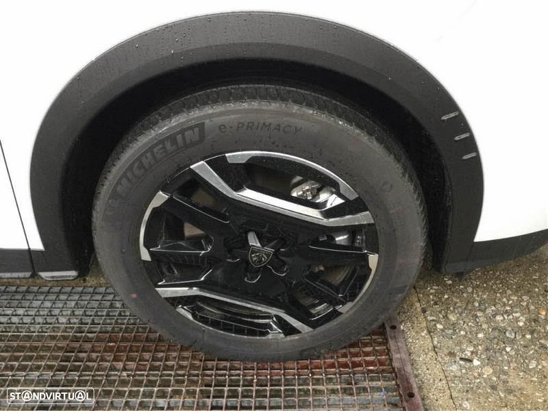 Peugeot E-3008 73 kWh Allure - 10