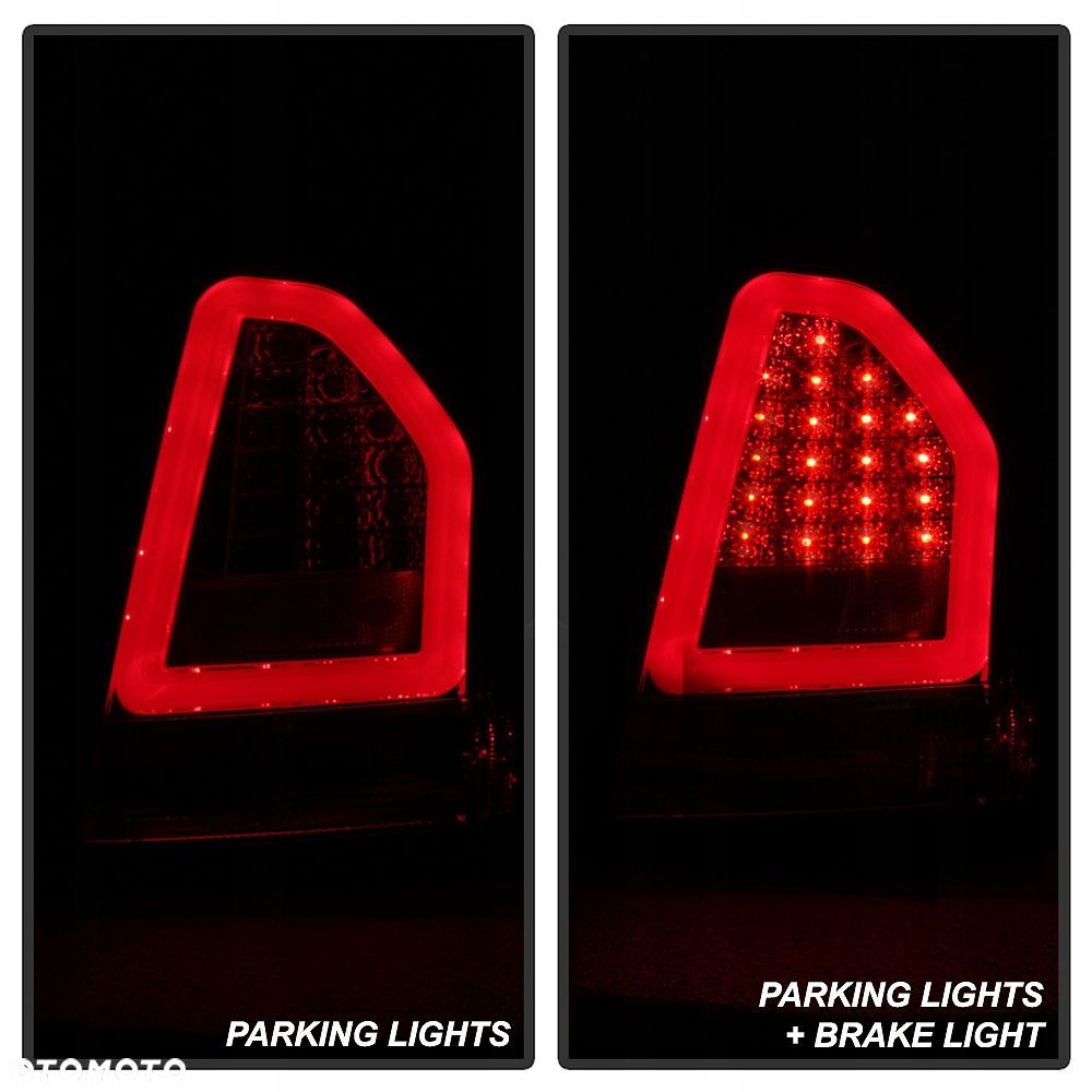 Lampy tylna kpl Tuning Black Chrysler 300c 05- - 3