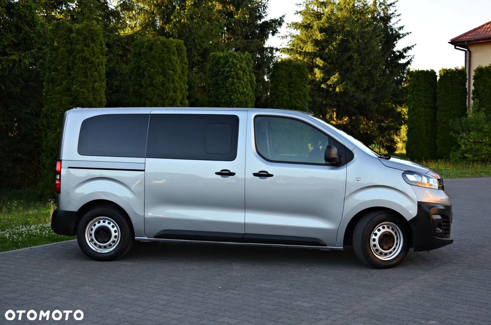 Opel Vivaro Standard Flexcab - 15