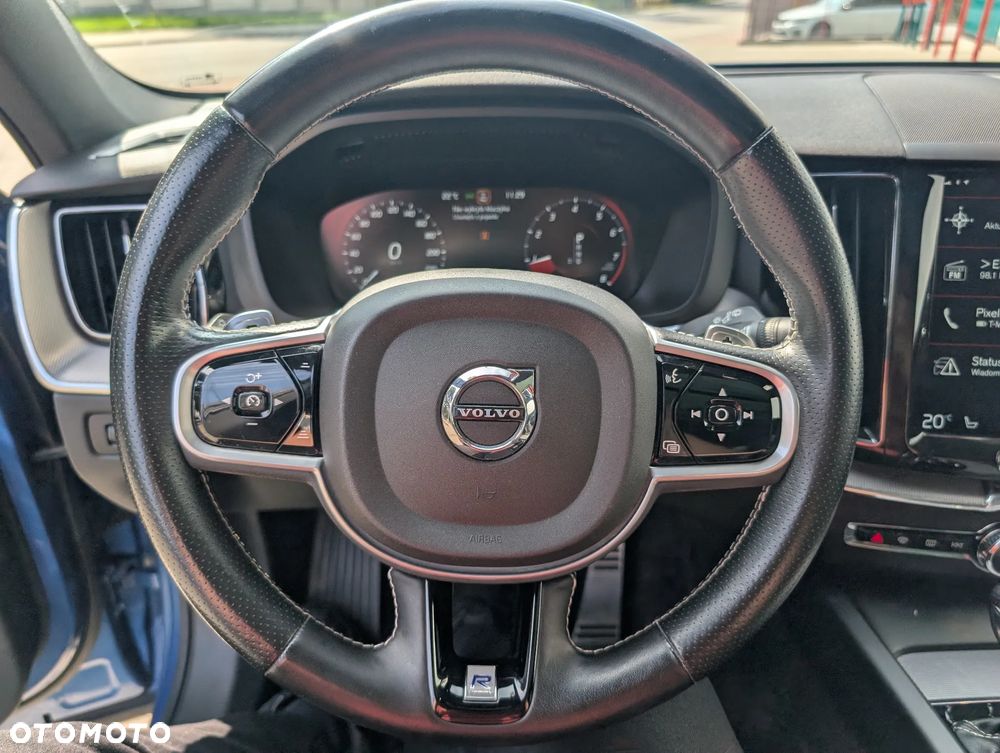 Volvo XC 60 T6 AWD R-Design - 16