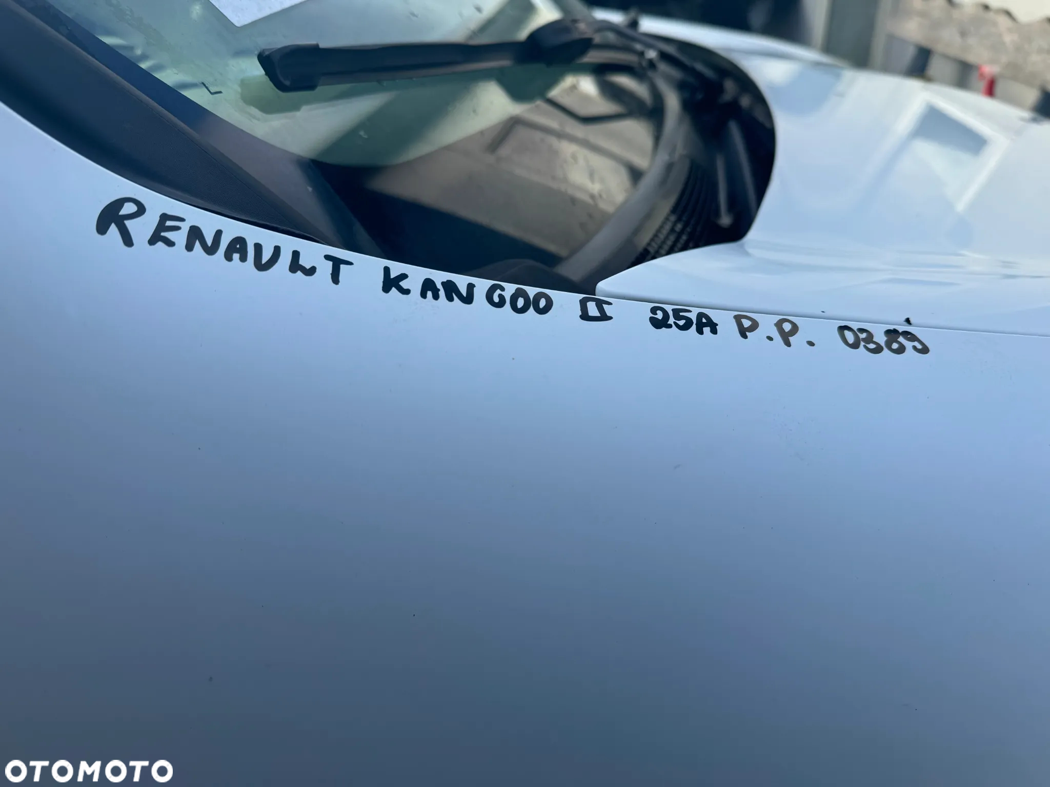 RENAULT KANGOO II BŁOTNIK PRAWY PRZEDNI PRZÓD 0389 - 7