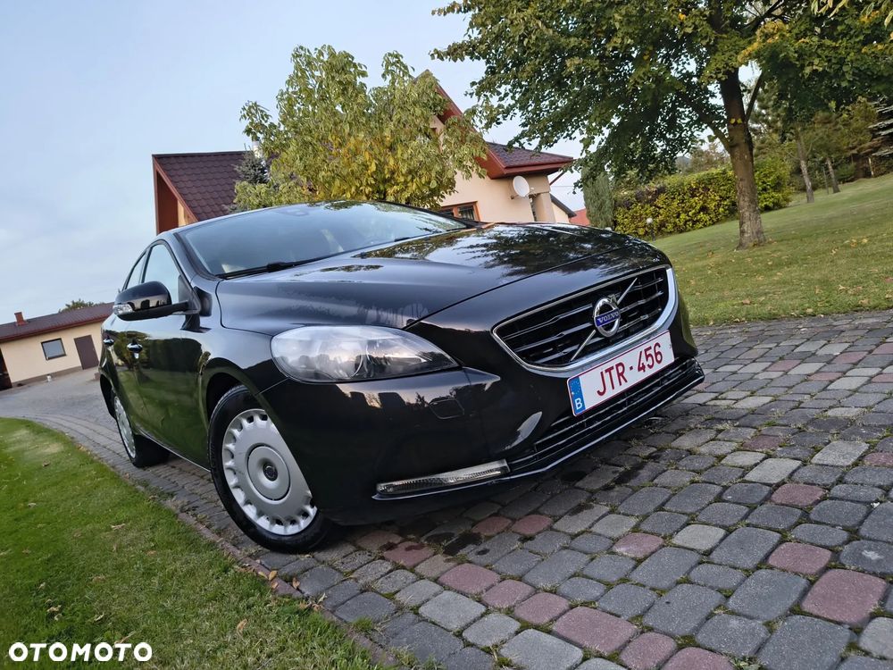 Volvo V40 T2 - 25