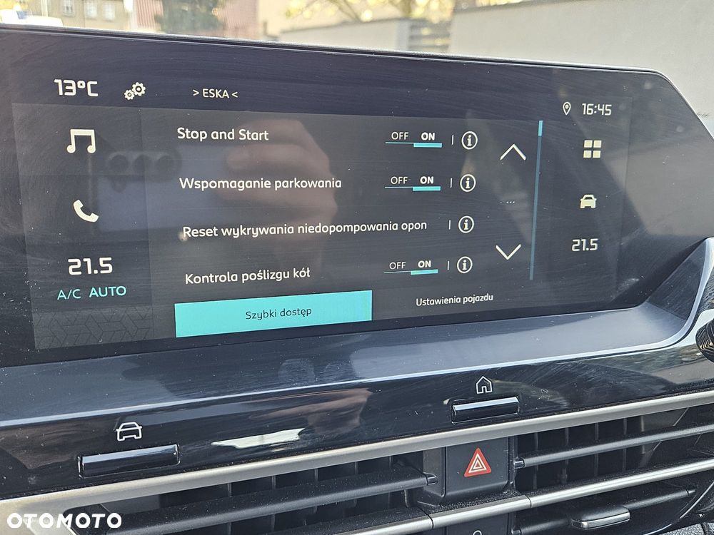 Citroën C4 1.2 PureTech Plus S&S EAT8 - 12