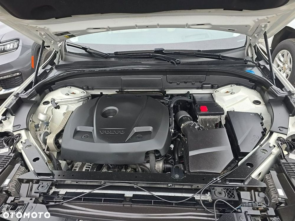 Volvo XC 60 T5 AWD Inscription - 12