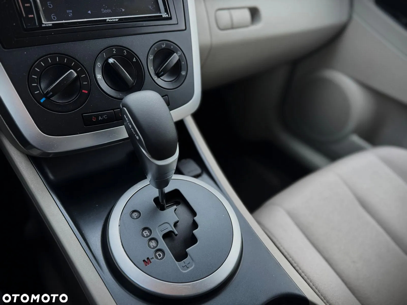 Mazda CX-7 - 21
