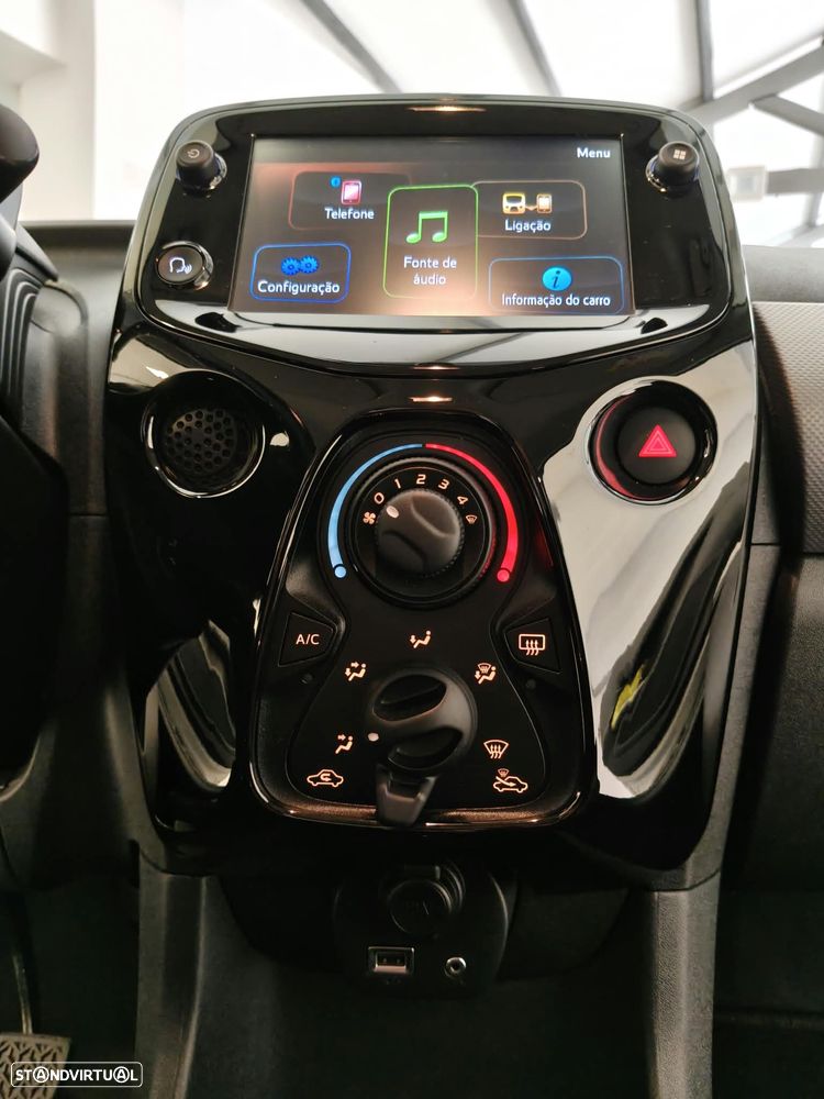 Peugeot 108 1.0 VTi Allure - 16