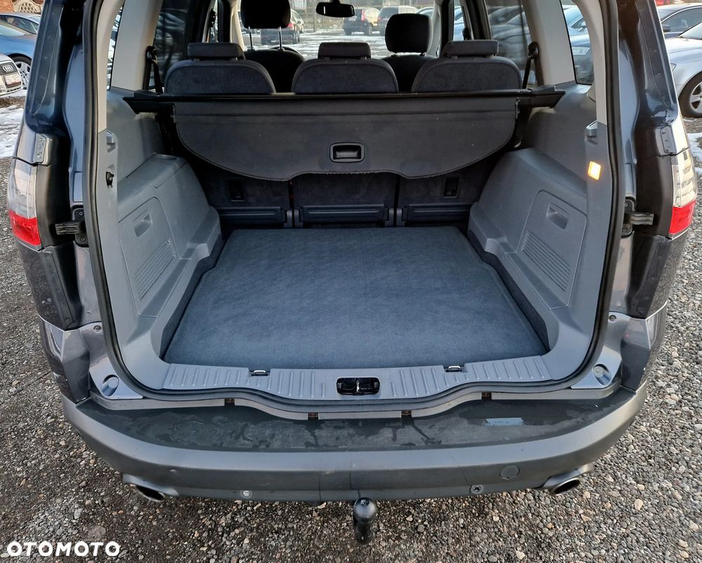 Ford S-Max 2.5 Titanium - 9