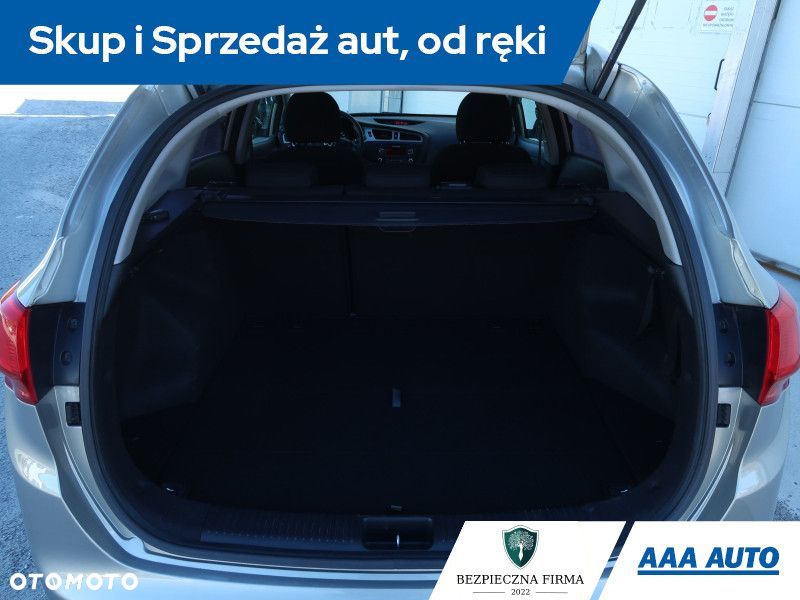 Kia Ceed - 14