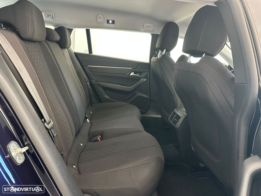 Peugeot 508 SW 1.5 BlueHDi Allure EAT8 — fotografia 32