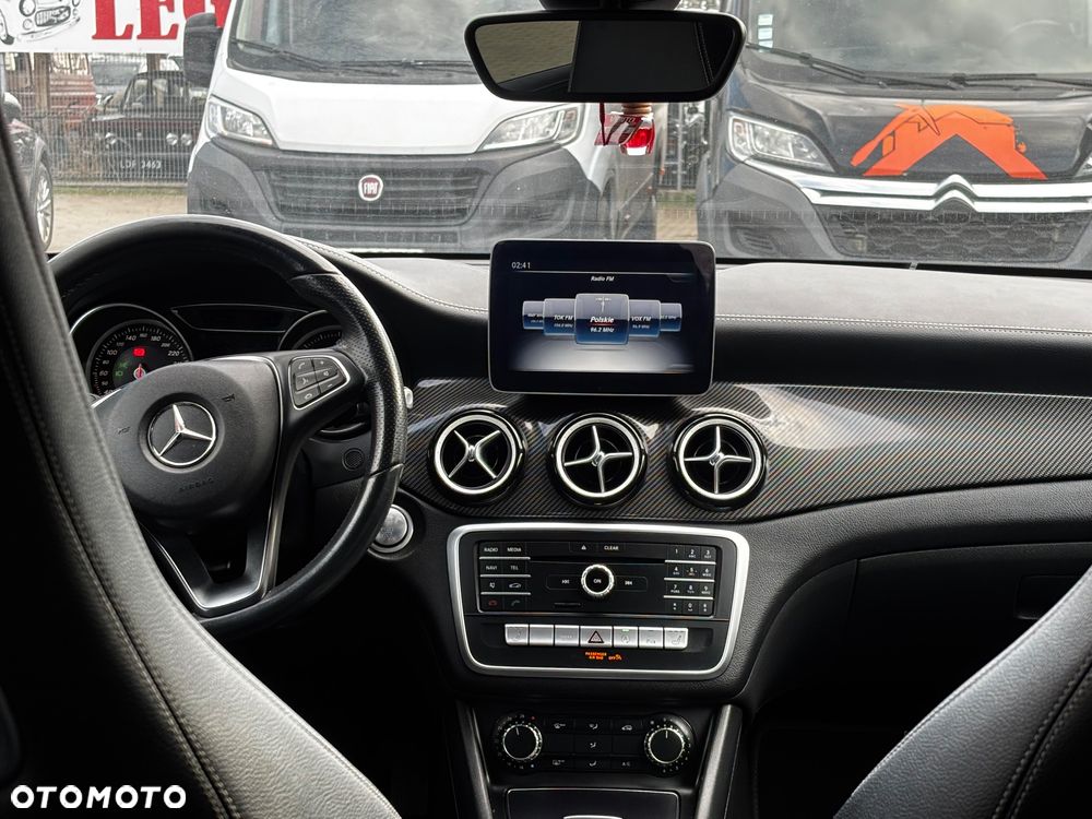 Mercedes-Benz CLA 200 (CDI) d 4-Matic AMG Line - 14