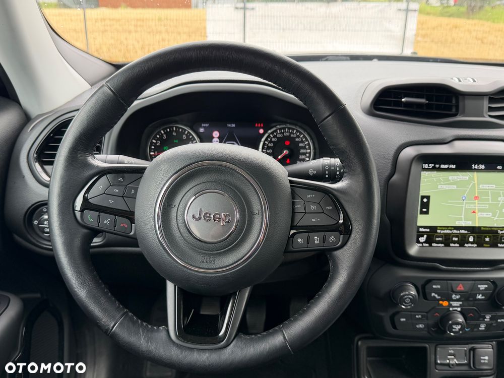 Jeep Renegade - 28