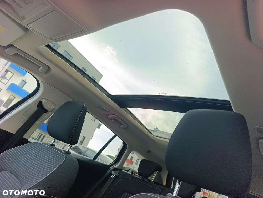 Ford Focus 1.5 EcoBlue STart-Stopp-System TITANIUM X - 19