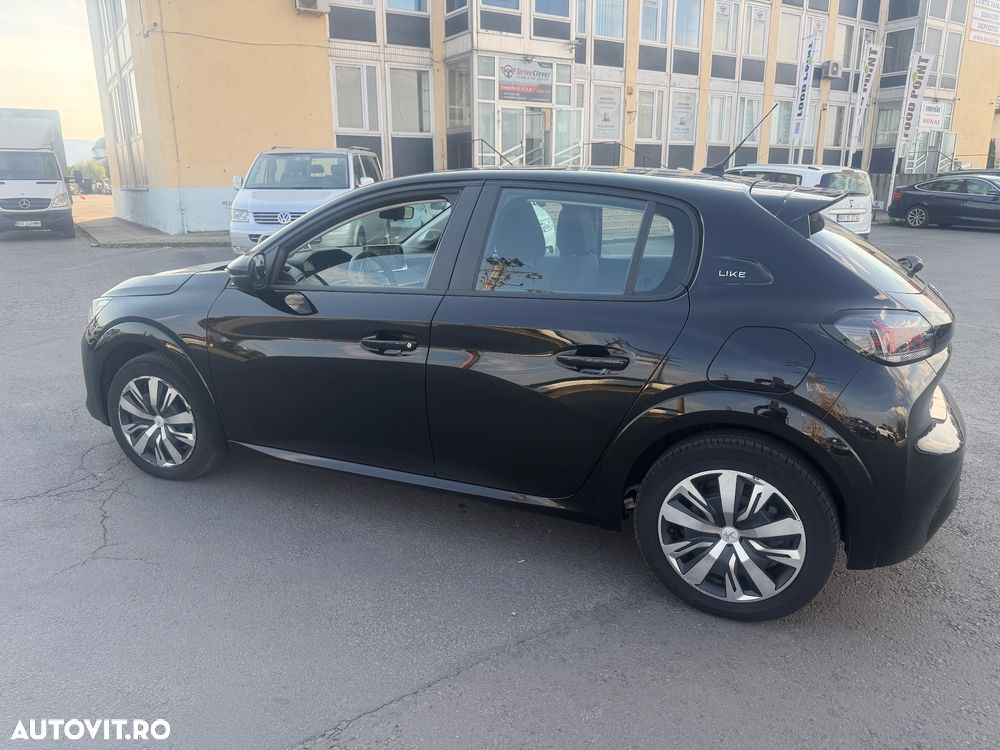 Peugeot 208 Elektromotor 136 Allure+ - 4