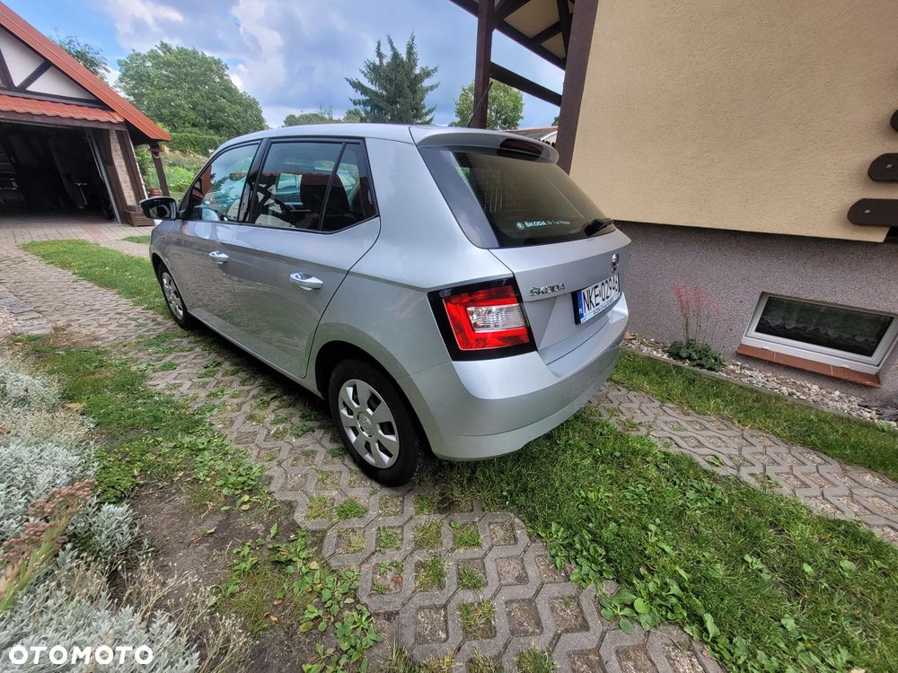 Skoda Fabia 1.0 Active - 4