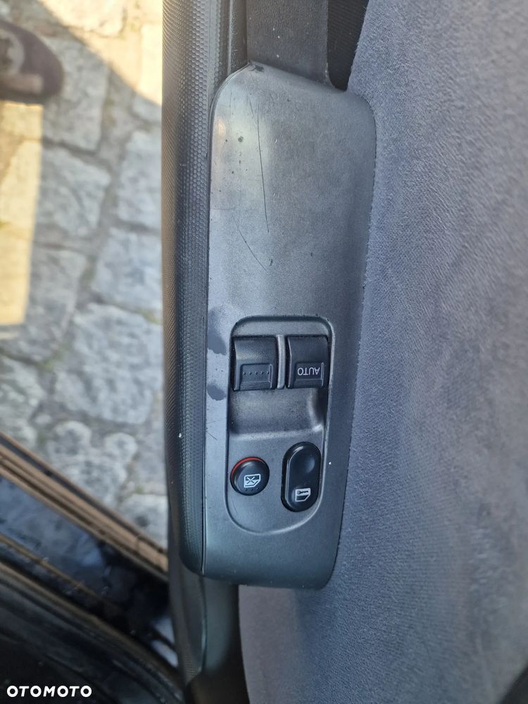 Honda Jazz 1.4 LS - 15