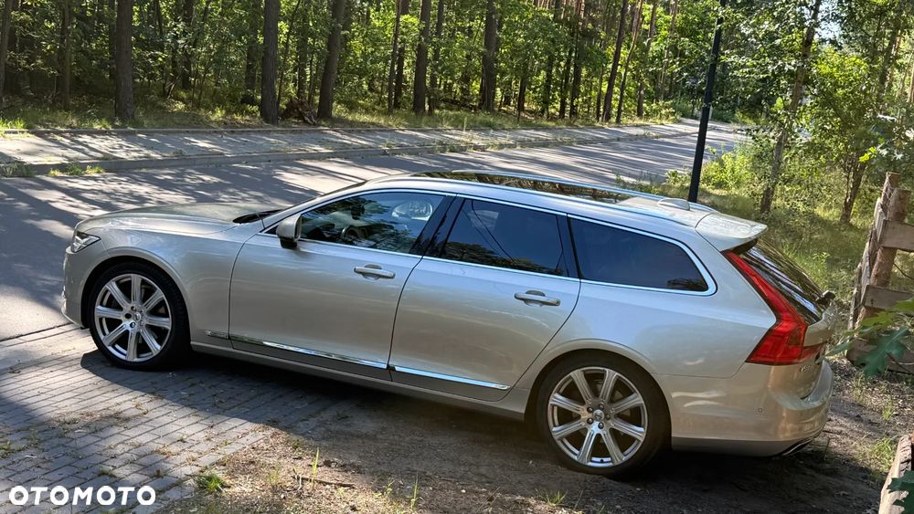 Volvo V90 D5 AWD Inscription - 3