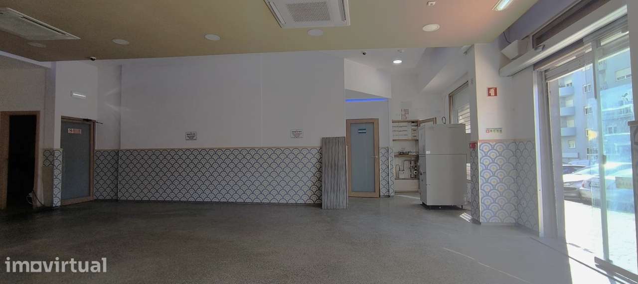 Espaço Comercial 250 m² | Ramada, Odivelas - Grande imagem: 2/30