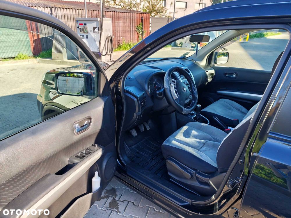 Nissan X-Trail - 6